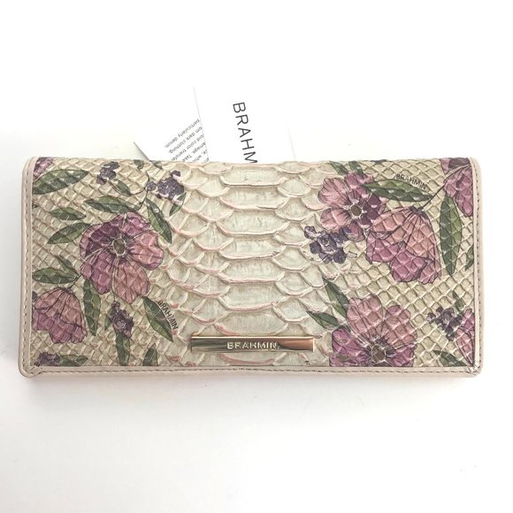 Brahmin Handbags - NWT Brahmin Ady Ivory Labyrinth bifold wallet